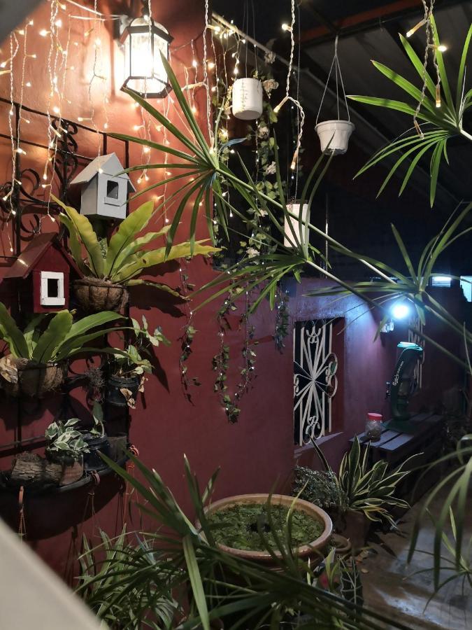 H&t Vintage Decor